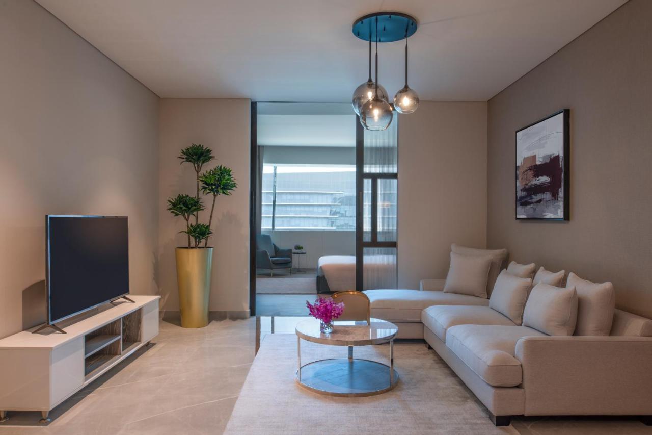 Steigenberger Residence Doha Exterior foto A living room in a typical apartment